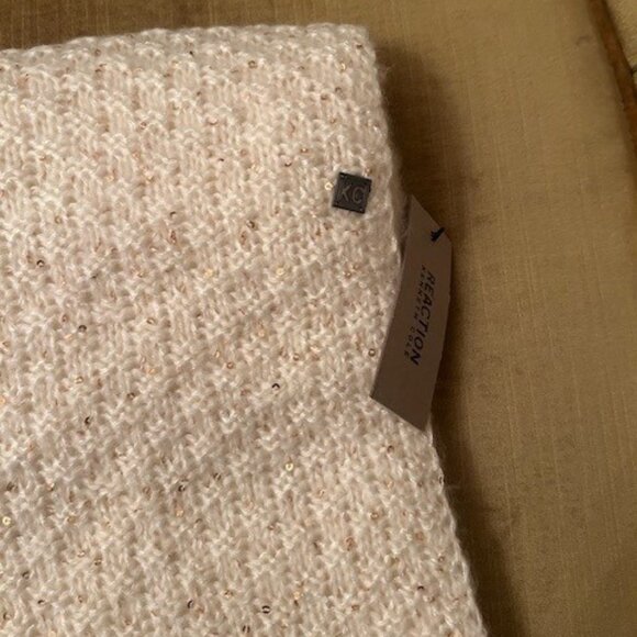 NWT Kenneth Cole Sequined Infinity Scarf - Picture 2 of 3